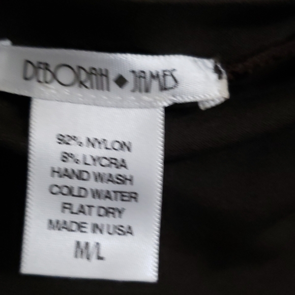 Off shoulder lycra top clingy, long sleeve - Picture 3 of 3